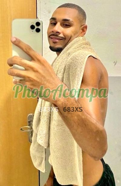 Marcelo Santos, garoto de programa em Niterói