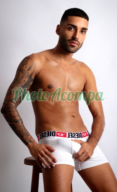 Victor, garoto de programa na Barra da Tijuca (RJ)