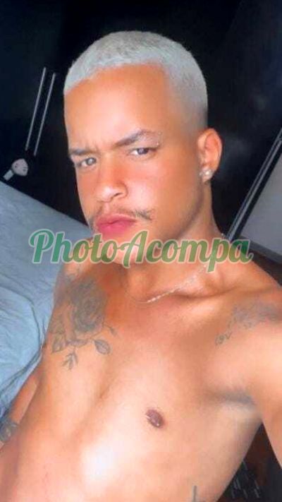 Yan, Garoto de programa em Salvador