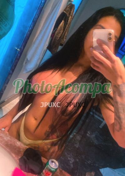 Yasmin Almeida, travesti na Vila Mariana (SP)