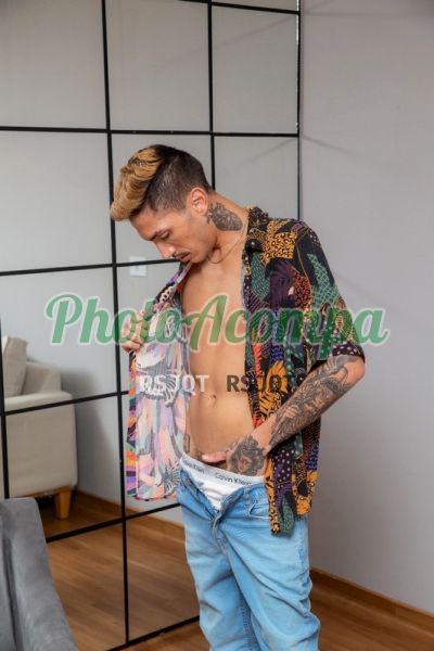 Vinícius, garoto de programa em São Paulo