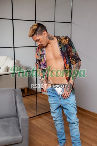 Vinícius, garoto de programa em São Paulo