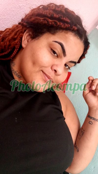 Gordelicia, mulher que faz videochamadas e sexting