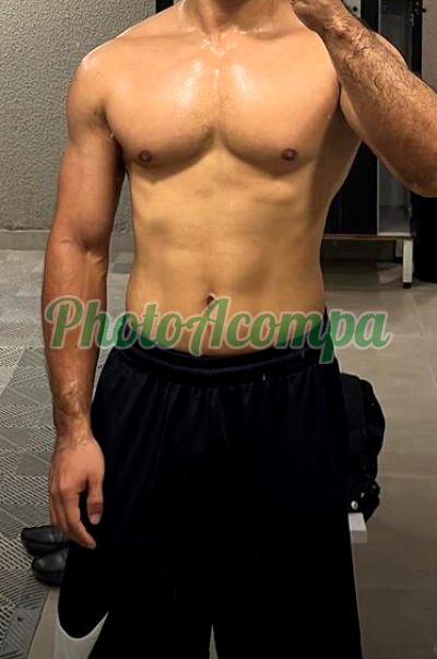 Lucas, garoto de programa em Barueri