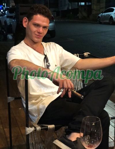 Victor, garoto de programa em Goiânia