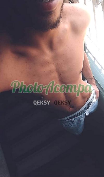 Jotta, garoto de programa em São Carlos