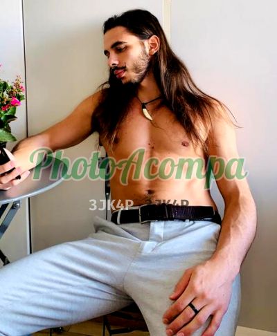Lorenzo, garoto de programa em São Paulo