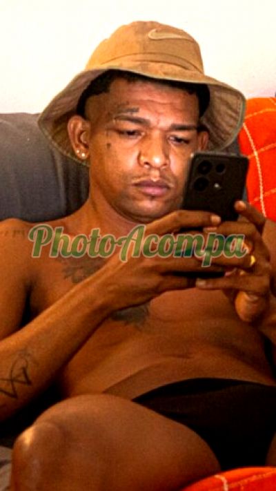 Brayan, garoto de programa na Lapa (RJ)