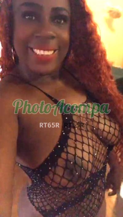 Completinha com anal (32) 98713-2005, escort em Savassi (BH)