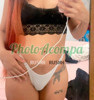 Júlia, acompanhante em Lagoa da Prata