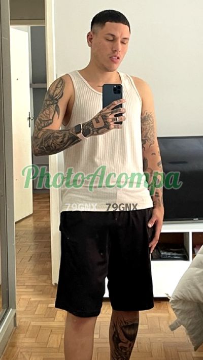 Leonardo, garoto de programa em Savassi (BH)