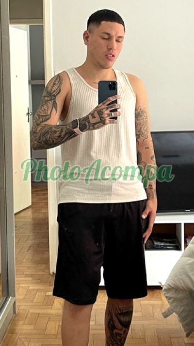 Leonardo, garoto de programa em Savassi (BH)