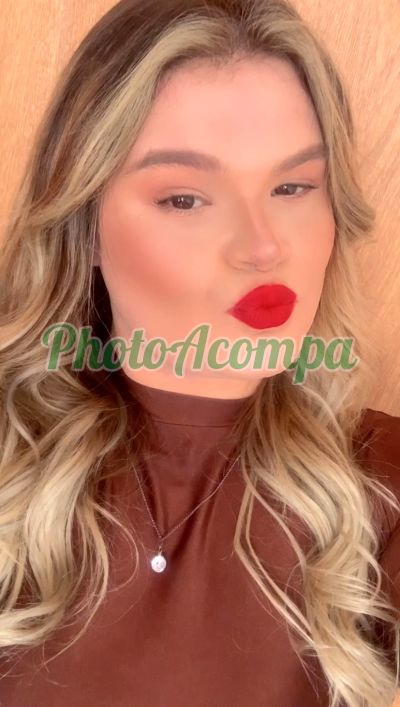 Raphaele (11) 95248-3611, Travesti que faz massagens eróticas na Moóca (SP)