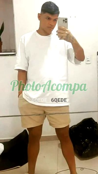 Kaio, garoto de programa em Copacabana (RJ)