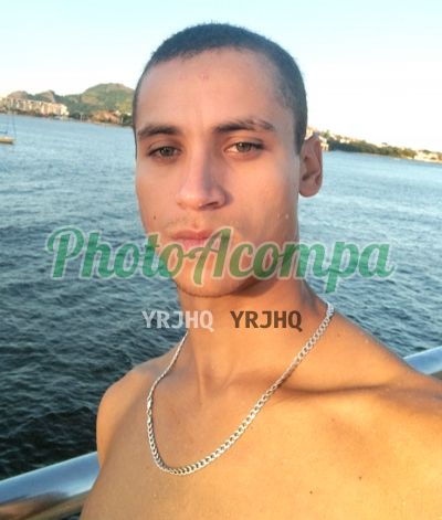 Matheus, garoto de programa em Rio das Ostras