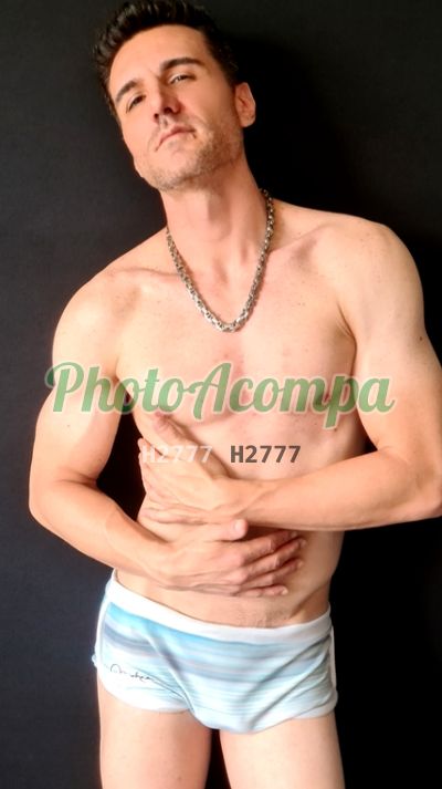 Romeu Souza, garoto de programa nos Jardins (SP)