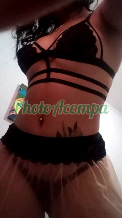 Larissa, acompanhante no Guarujá