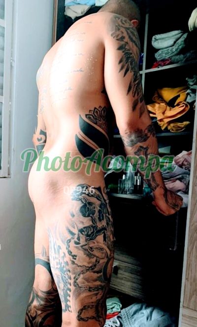 Jordan, homem que faz massagens eróticas em São Paulo