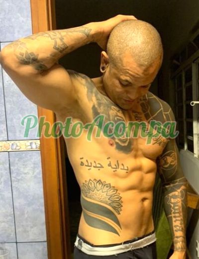 Jordan, Homem que faz massagens eróticas em São Paulo