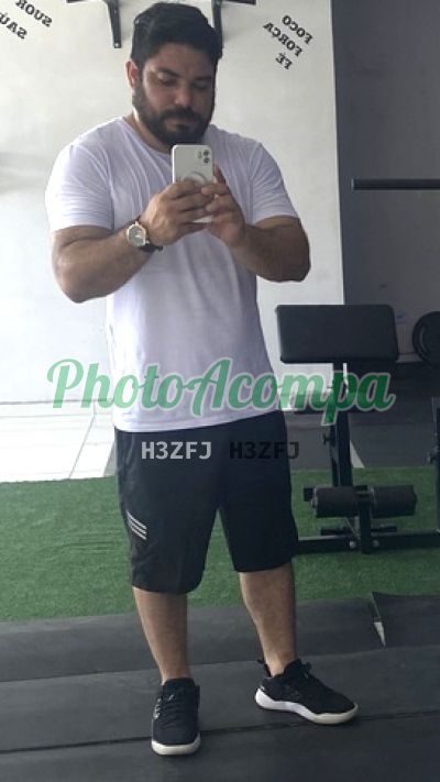 Bruno, garoto de programa em Curitiba