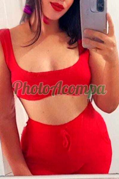 Geisi, mulher que faz videochamadas e sexting