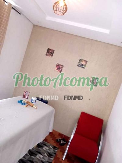 Jéssica (31) 98859-4241, massagista em Contagem