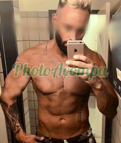 Steffan, Garoto de programa em Recife