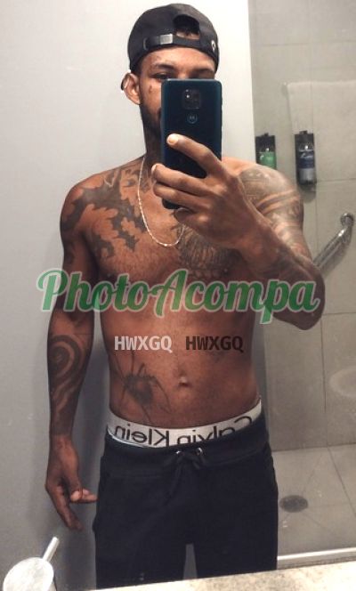 Douglas, garoto de programa no ABC Paulista