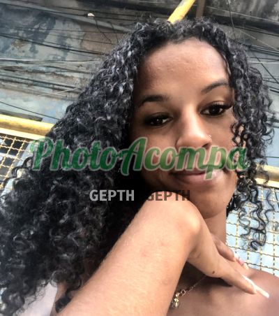 Mell, transex em Niterói
