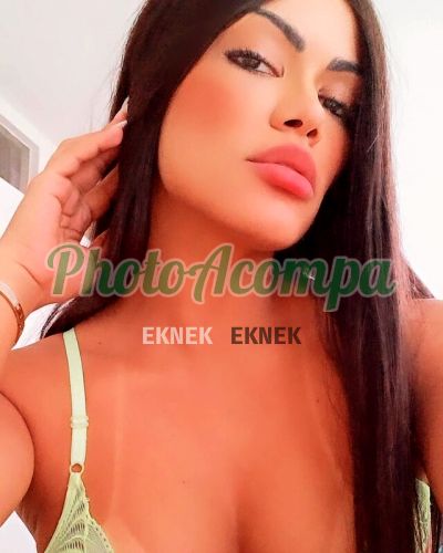 Lia Sanches, Acompanhante em Franca