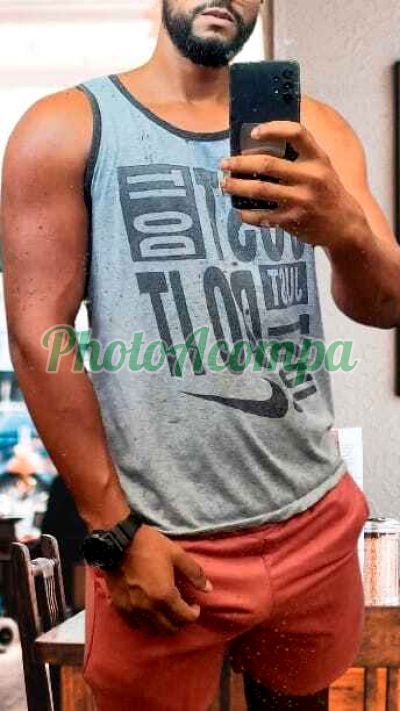 Victor Correia, garoto de programa em Copacabana (RJ)