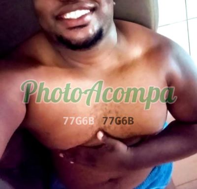 Felipe Augusto, garoto de programa em Contagem
