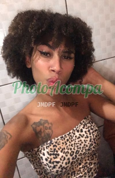 Scarlet (11) 97998-4595, travesti em Taboão da Serra