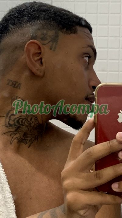 Lucas, garoto de programa no Ipiranga (SP)