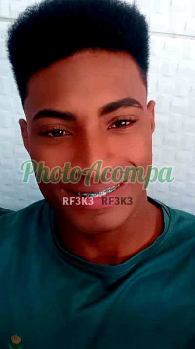 Ubiratan Anderson, garoto de programa em Recife