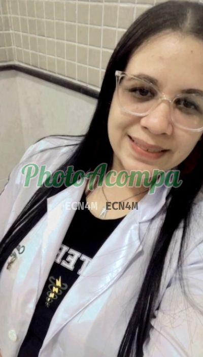 Cacau (79) 99654-8872, mulher que faz massagens eróticas em Aracaju