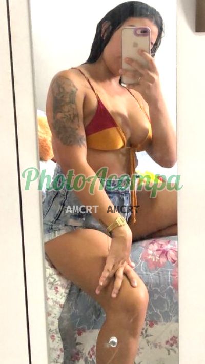 Mariana Rio, mulher que faz videochamadas e sexting