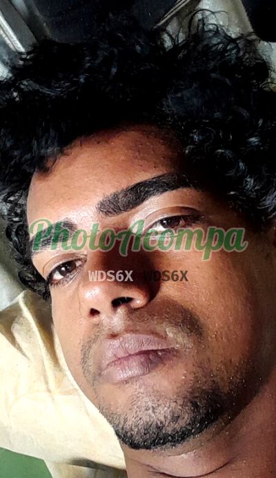 Nathanael, garoto de programa em Catalão