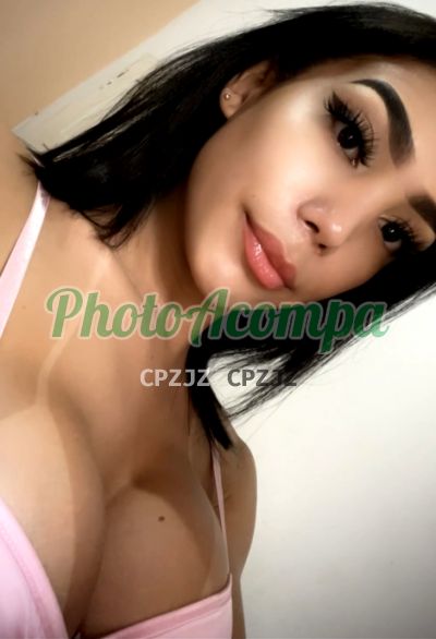 Alice Senna, travesti na Liberdade (SP)