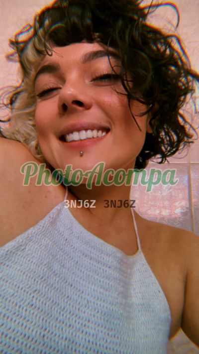 Júlia, mulher que faz massagens eróticas em Sorocaba