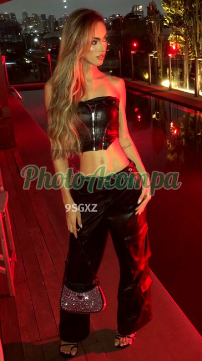 Maya, travesti em São Paulo