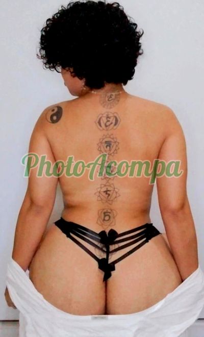 Estrela Gomes (22) 99968-4938, Garota de programa em Araruama