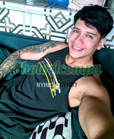Neto, homem que faz massagens eróticas em Belém