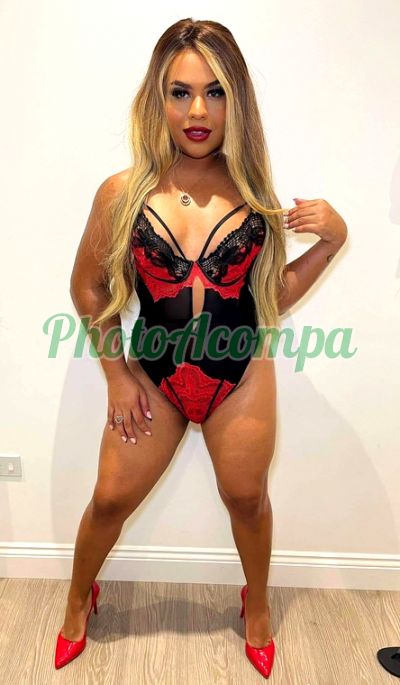 Emanuelle, travesti em Copacabana (RJ)
