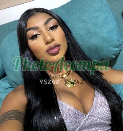Yara Tupi, garota de programa em Copacabana (RJ)