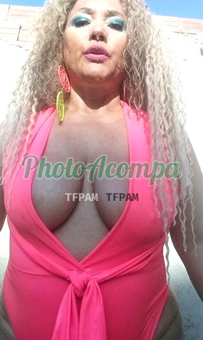 Paula, mulher que faz videochamadas e sexting