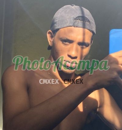 João Pedro, garoto de programa em Serra
