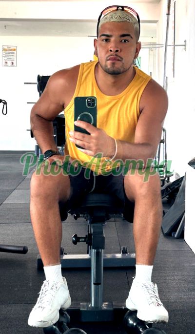 Marcelo, garoto de programa em Copacabana (RJ)