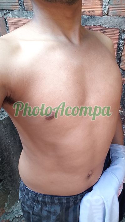 Evertom, garoto de programa em Manaus