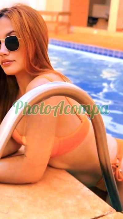 Ruivinha siliconada (17) 99677-6327, Escort em São Roque